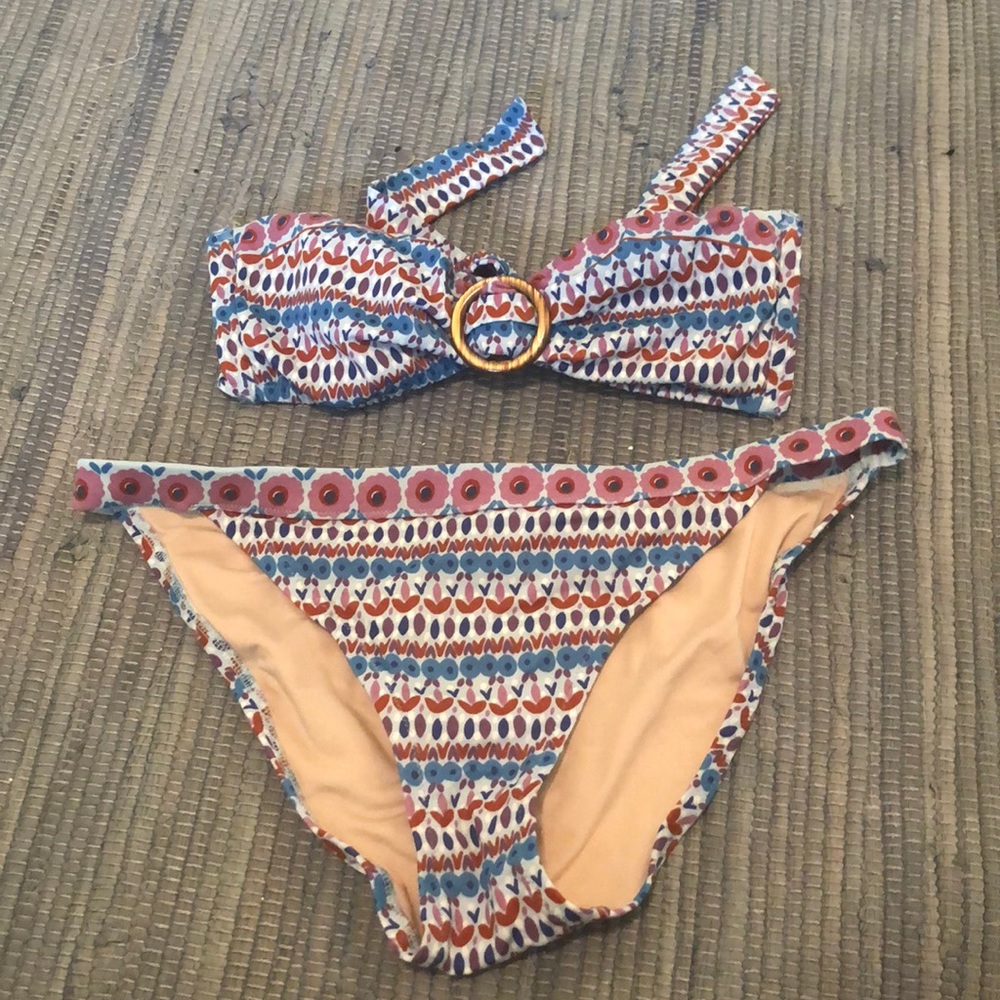 VS bikini